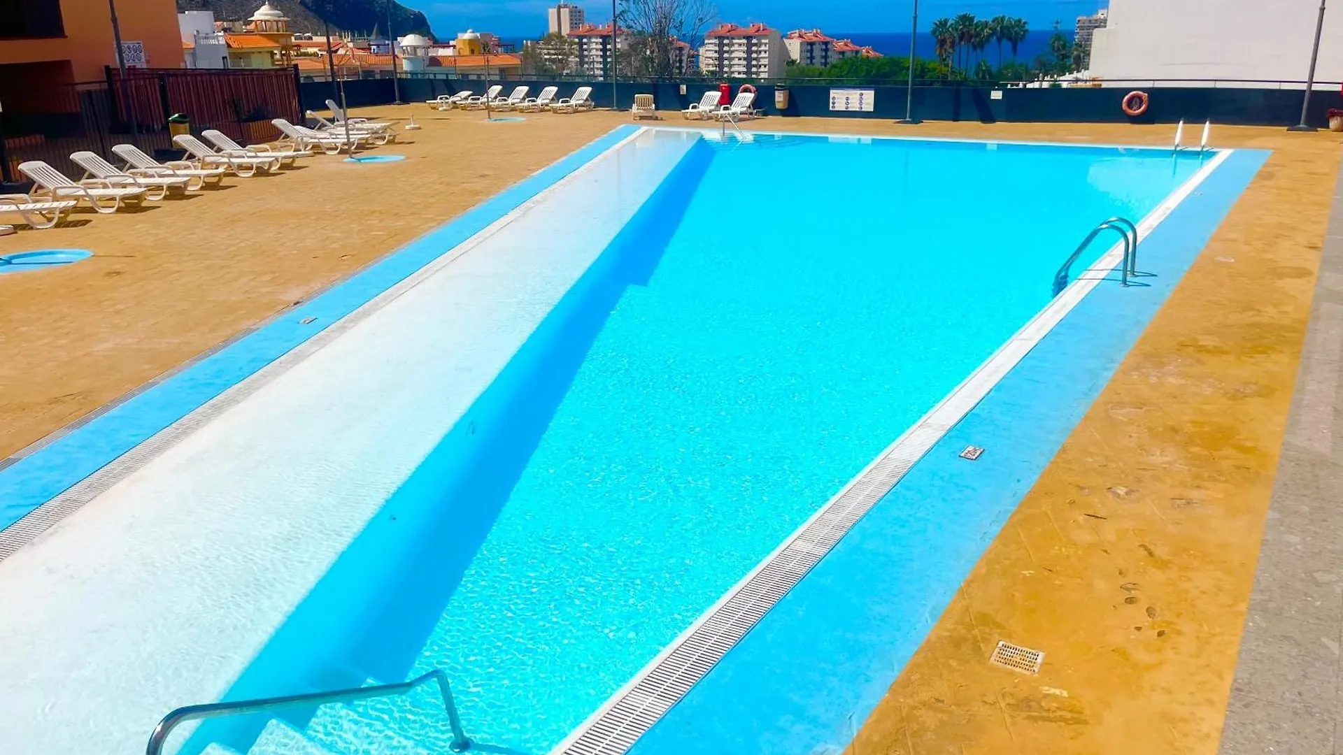 Los Seres - Relaxing Apartment With Pool Los Cristianos