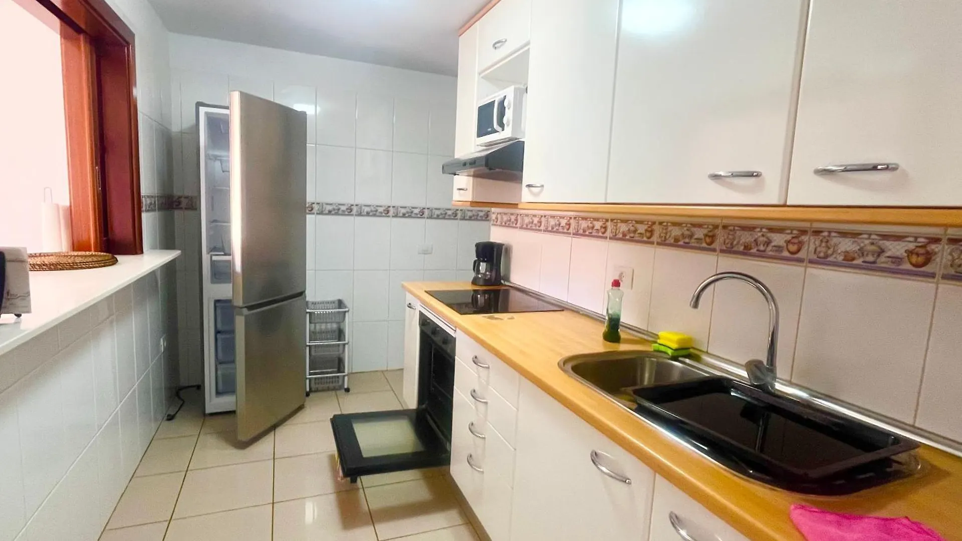 Los Seres - Relaxing Apartment With Pool Los Cristianos  Spanien